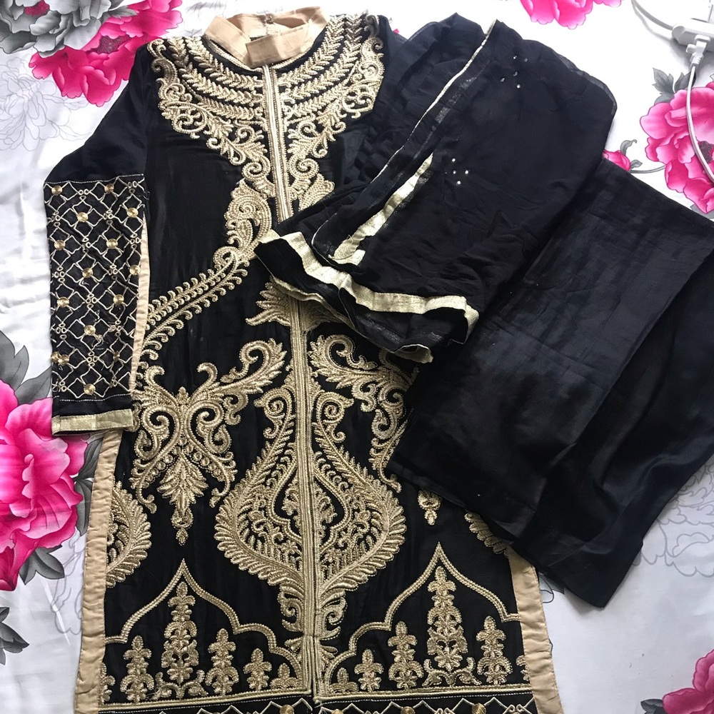 Indian Pakistani dress